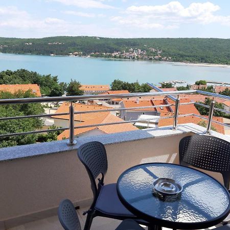 Gita Apartmani Čižići Exterior foto