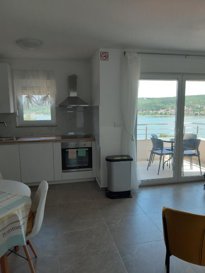 Gita Apartmani Čižići Exterior foto