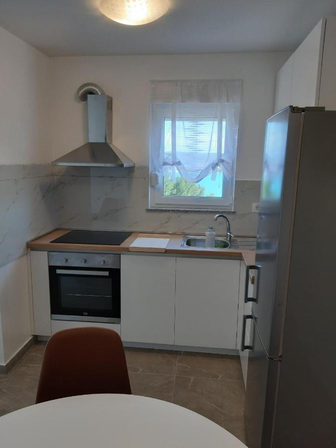 Gita Apartmani Čižići Exterior foto